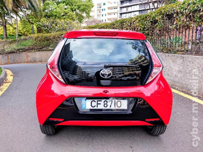 TOYOTA AYGO 1.0-VVTI 2016 Gasolina