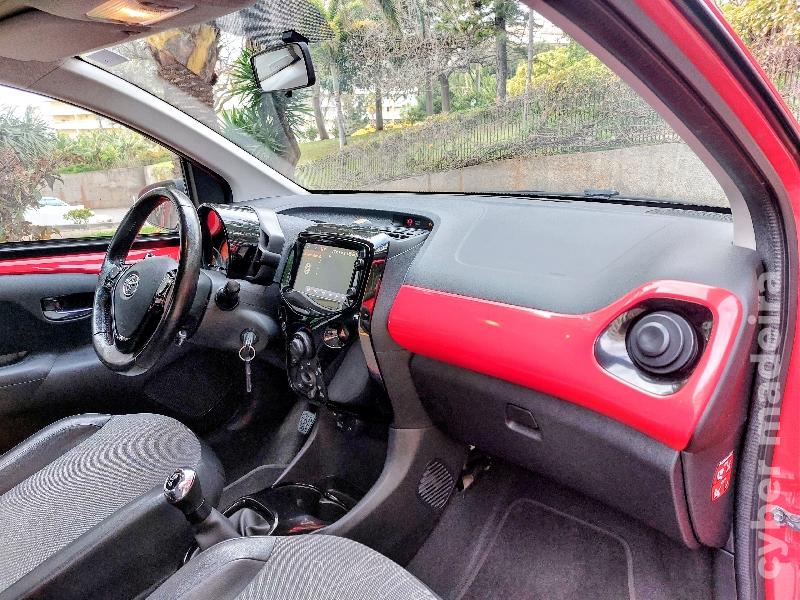 TOYOTA AYGO 1.0-VVTI 2016 Gasolina