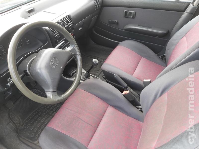 TOYOTA STARLET IV HATCHBACK (P80) 1.3 Gasolina