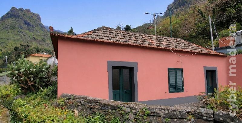 Moradia T2 para Venda