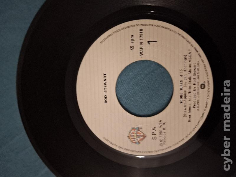 ROD STEWART – Tonight I'm Yours