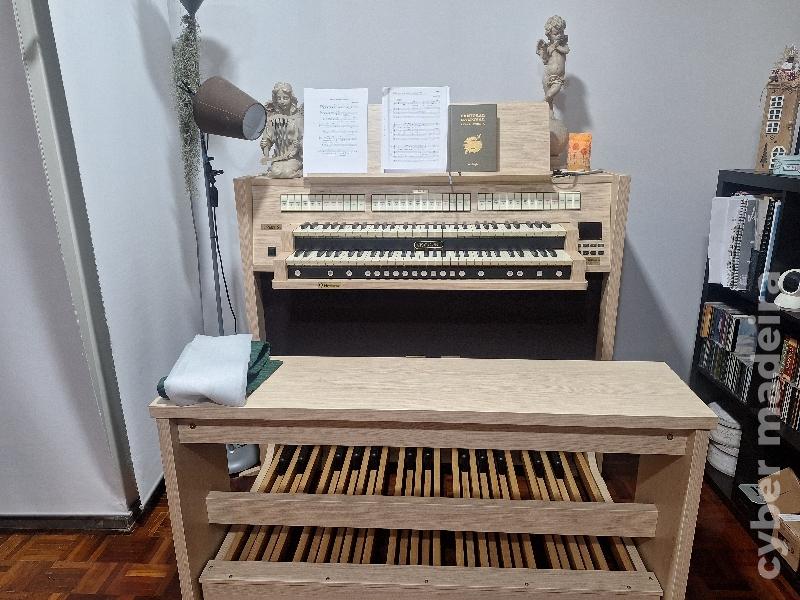 Órgão Clássico/Litúrgico