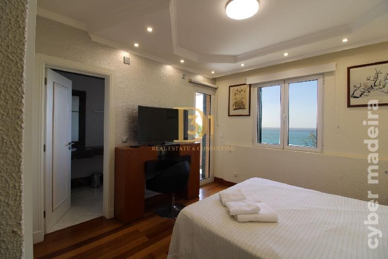 Apartamento T4 para Arrendamento