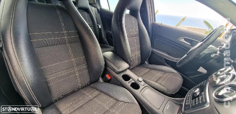 MERCEDES GLA 220 4MATIC Gasóleo