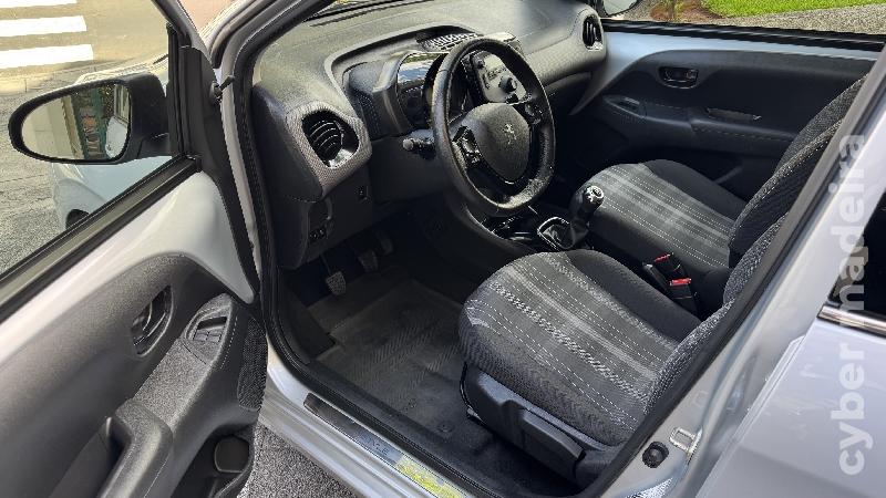 PEUGEOT 108 1.0 STYLE Gasolina