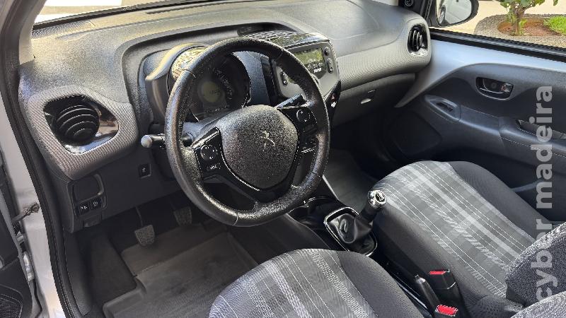 PEUGEOT 108 1.0 STYLE Gasolina