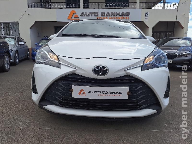 TOYOTA YARIS comfort plus Gasolina
