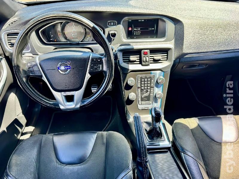 VOLVO V40 D4 2.0 R Desing Gasóleo