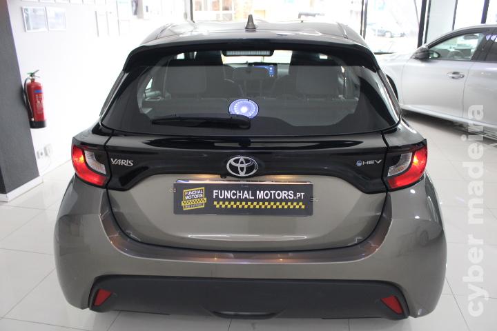 TOYOTA YARIS 1.5 HDF COMFORT HÍBRIDO/GASOLINA Híbrido