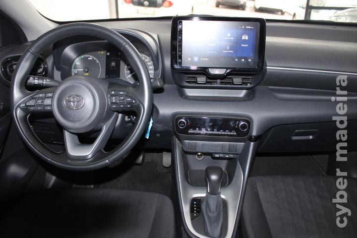 TOYOTA YARIS 1.5 HDF COMFORT HÍBRIDO/GASOLINA Híbrido