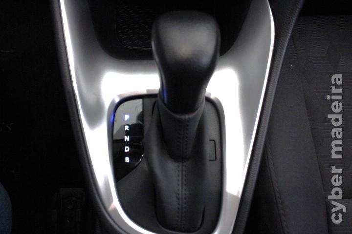 TOYOTA YARIS 1.5 HDF COMFORT HÍBRIDO/GASOLINA Híbrido