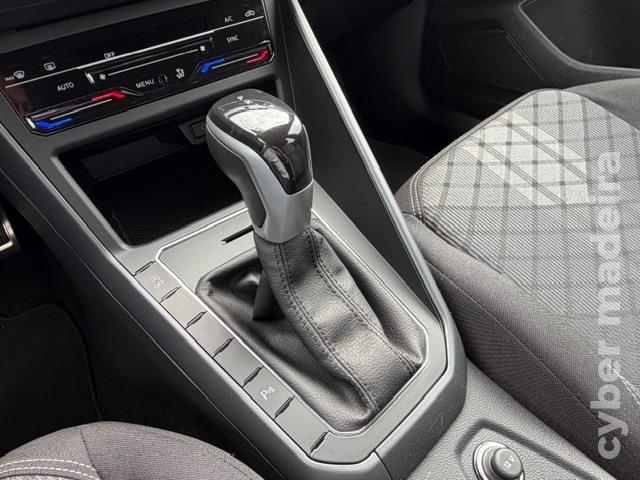 VOLKSWAGEN TAIGO 1.0 TSI R LINE DSG Gasolina