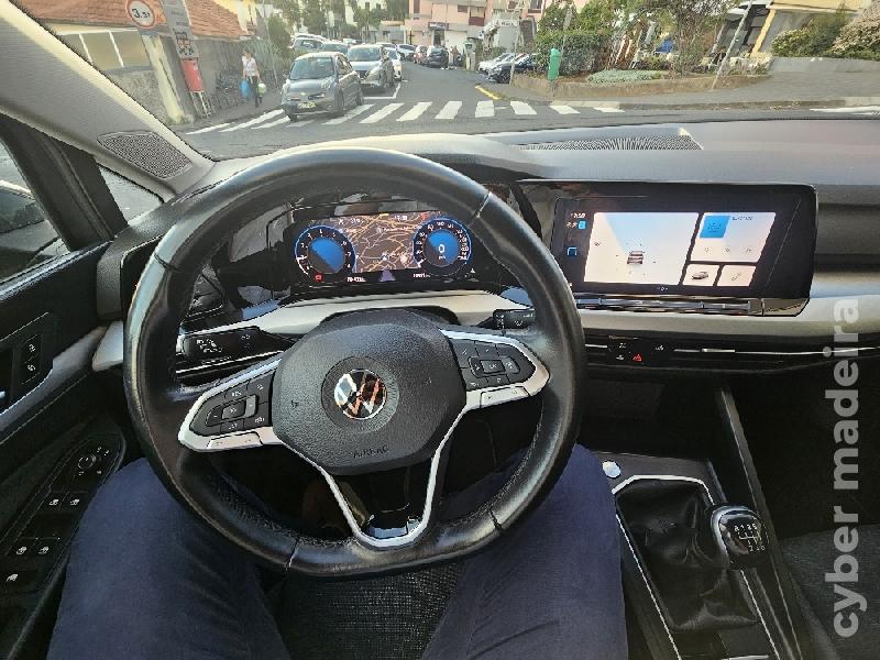 VOLKSWAGEN GOLF Golf VIII TSI Life 5p 110cv 2023 Gasolina