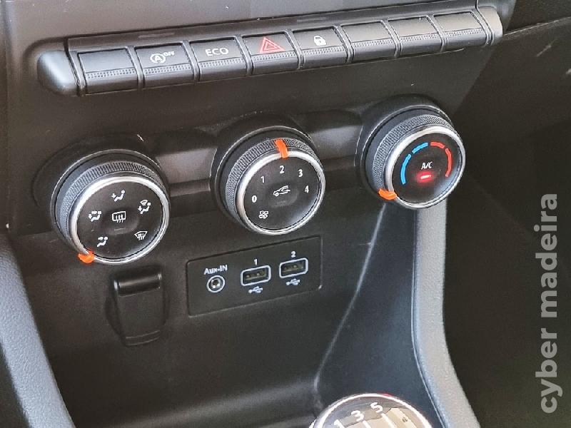 RENAULT CLIO Clio 1.0 TCe Techno 92cv 5p Cx.6 Gasolina