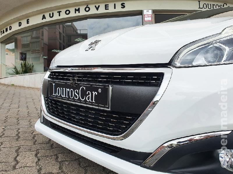 PEUGEOT 208 1.2T 110CV 5P Style Plus Cx.6 AC 2018 Gasolina
