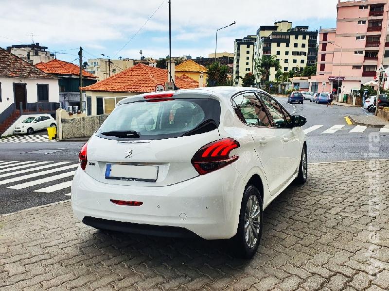 PEUGEOT 208 1.2T 110CV 5P Style Plus Cx.6 AC 2018 Gasolina