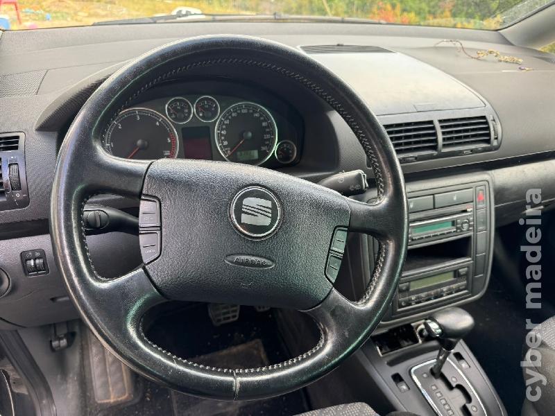 SEAT ALHAMBRA 1.9 Tdi 115cv - 7 lug - automático 2005 Gasóleo