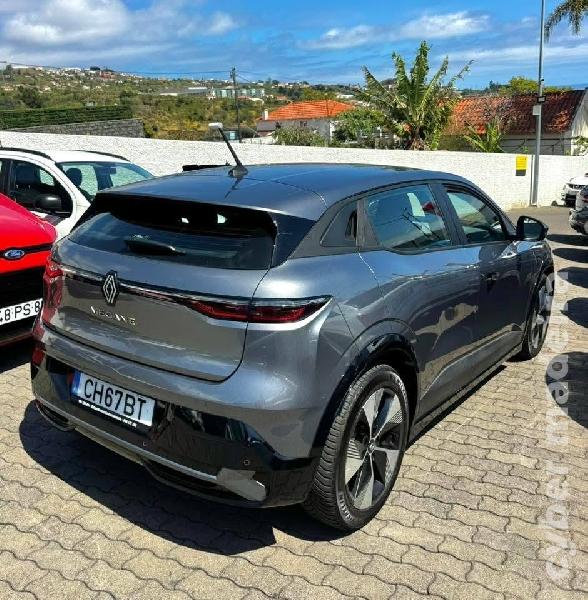 RENAULT MEGANE E-Tech EV60 220hp Optimum Charge Techno Eléctrico