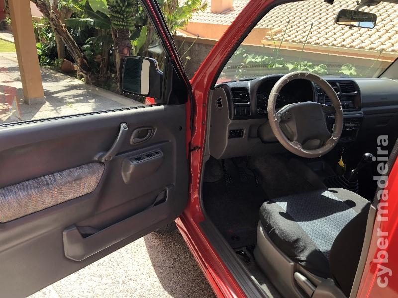 SUZUKI JIMNY 1.3 Fechado Gasolina