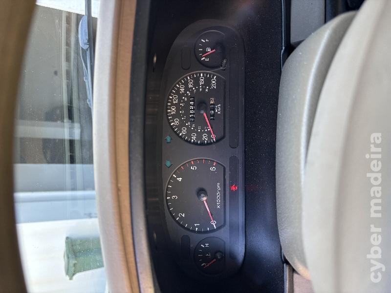 KIA CARNIVAL Up Gasóleo