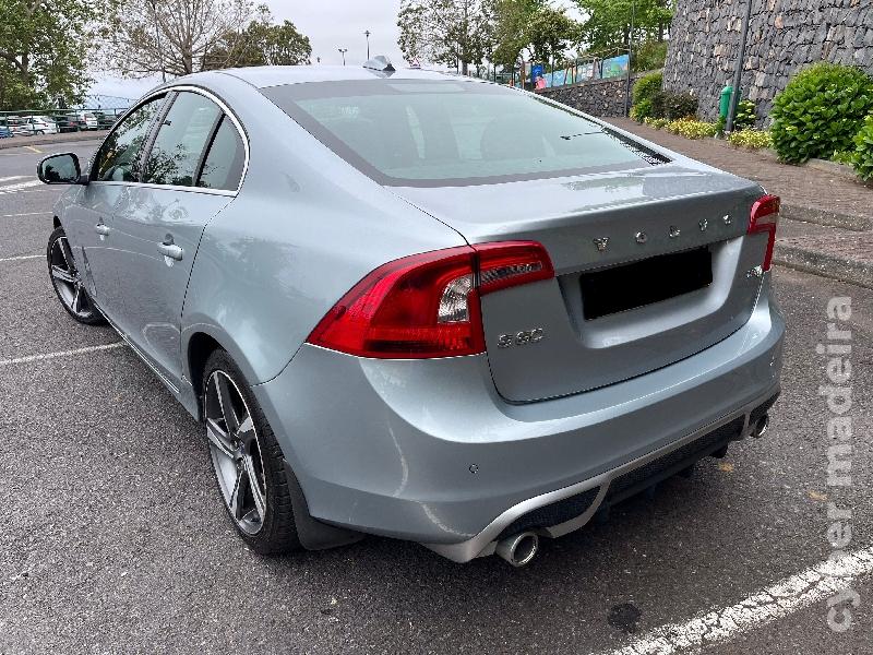 VOLVO S60 D2 Gasóleo