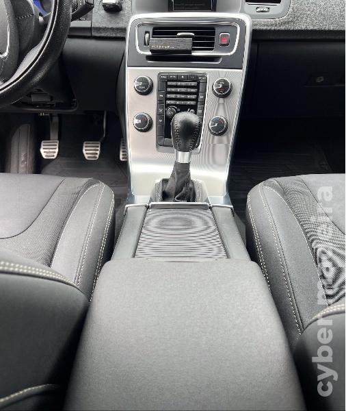 VOLVO S60 D2 Gasóleo