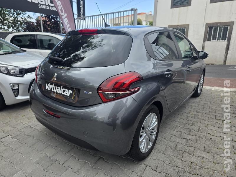 PEUGEOT 208 STYLE 1.2CC C/GARANTIA Gasolina