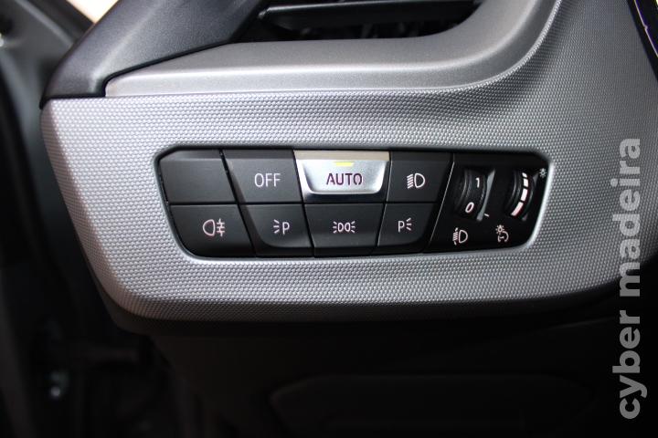 BMW Serie 1 116D Corporate Edition Caixa Automática Gasóleo