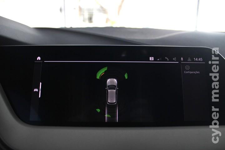 BMW Serie 1 116D Corporate Edition Caixa Automática Gasóleo
