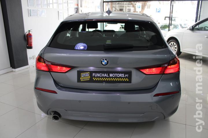 BMW Serie 1 116D Corporate Edition Caixa Automática Gasóleo