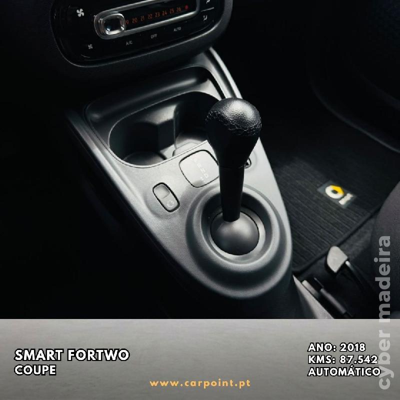 SMART FORTWO Coupe Automático Gasolina