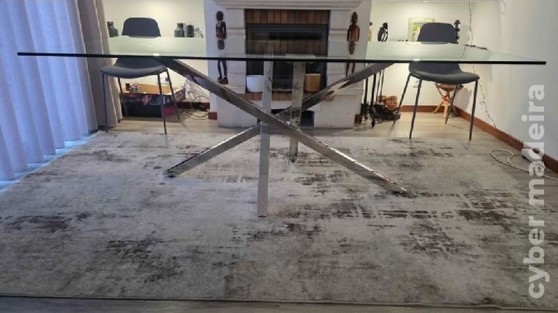 Mesa de jantar com 200x100cm
