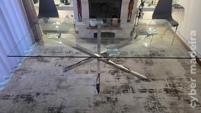 Mesa de jantar com 200x100cm