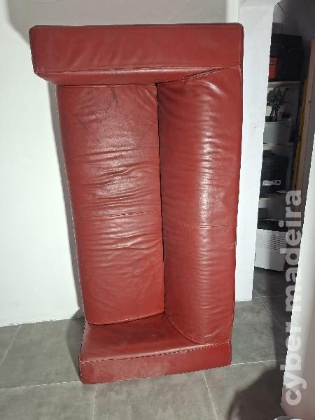 Sofá vermelho