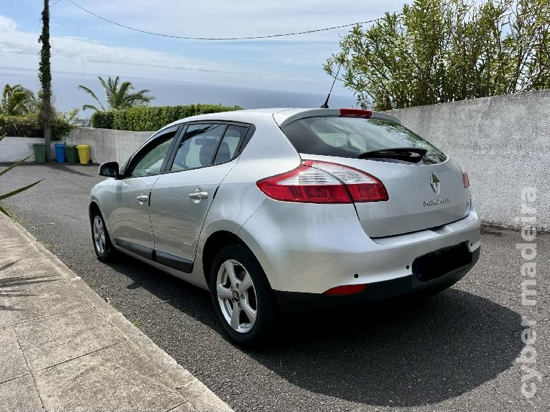 RENAULT MEGANE 1.5 dci Gasóleo