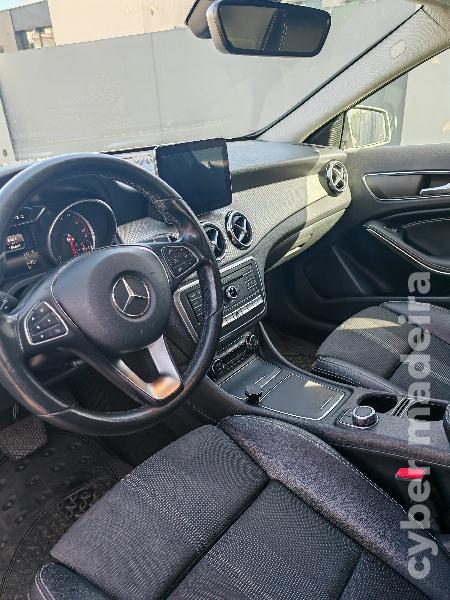 MERCEDES GLA 220 d 4 Matic Gasóleo