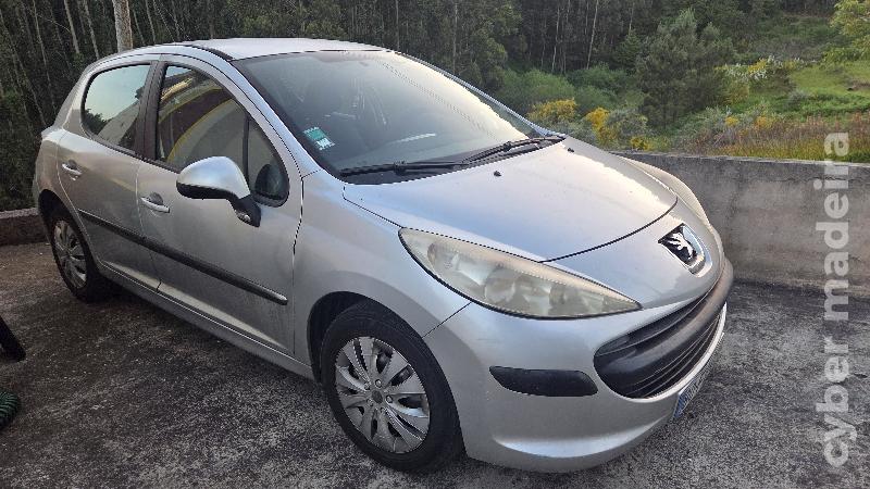 PEUGEOT 207 1.4 Hdi Gasóleo