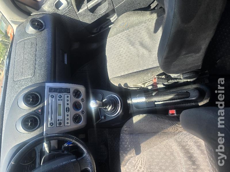 FORD FIESTA 1.2 Gasolina Gasolina