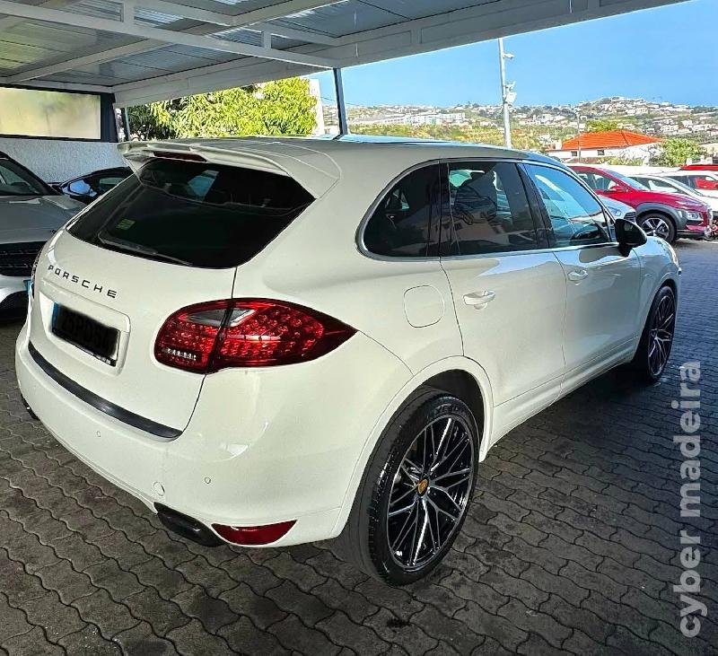 PORSCHE CAYENNE 3.0 Gasóleo