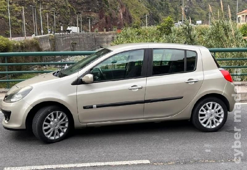 RENAULT CLIO Versão de 5 portas hatchback Gasóleo