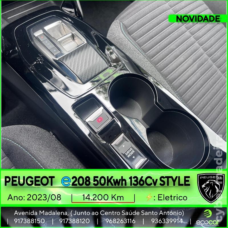 PEUGEOT 208 e-208 50 kWh 136 cv - Style Eléctrico