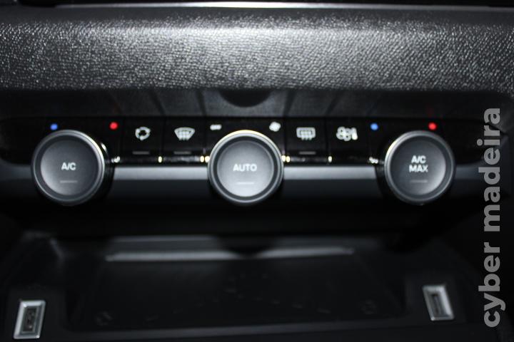 CITROEN C4 C4 1.5 BlueHDi Feel Pack EAT8 Gasóleo