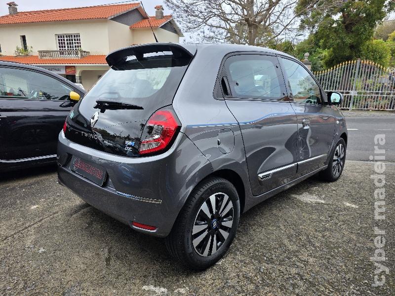 RENAULT TWINGO ZE 22KWh INTENS 82cv Eléctrico