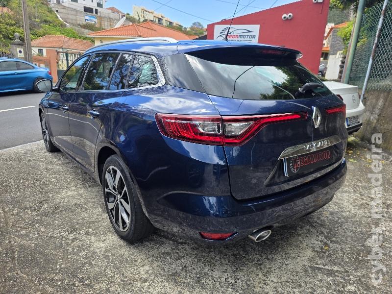 RENAULT MEGANE ST 1.5 dci Bose Edition 115cv Gasóleo
