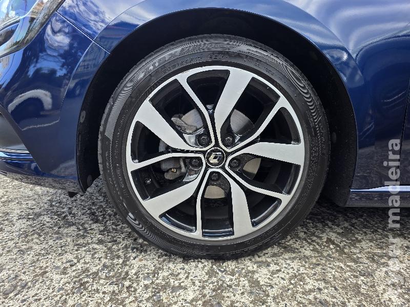 RENAULT MEGANE ST 1.5 dci Bose Edition 115cv Gasóleo