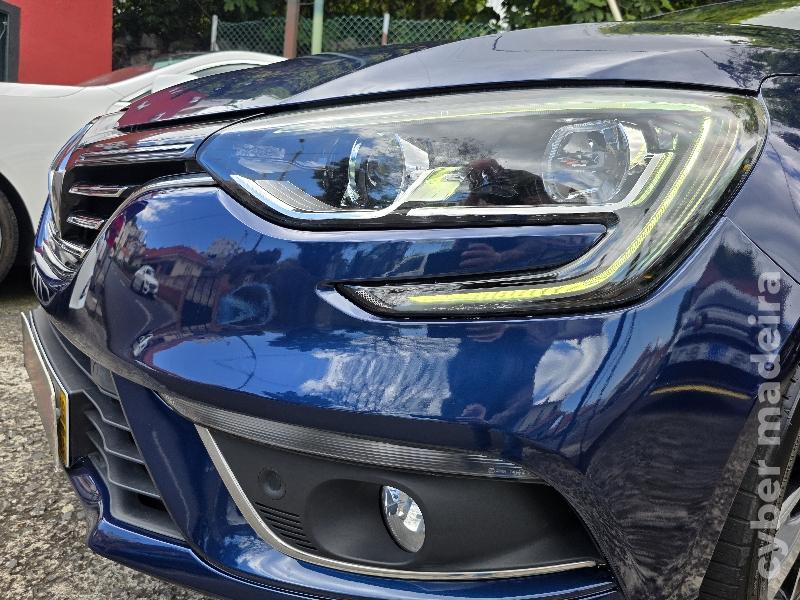 RENAULT MEGANE ST 1.5 dci Bose Edition 115cv Gasóleo