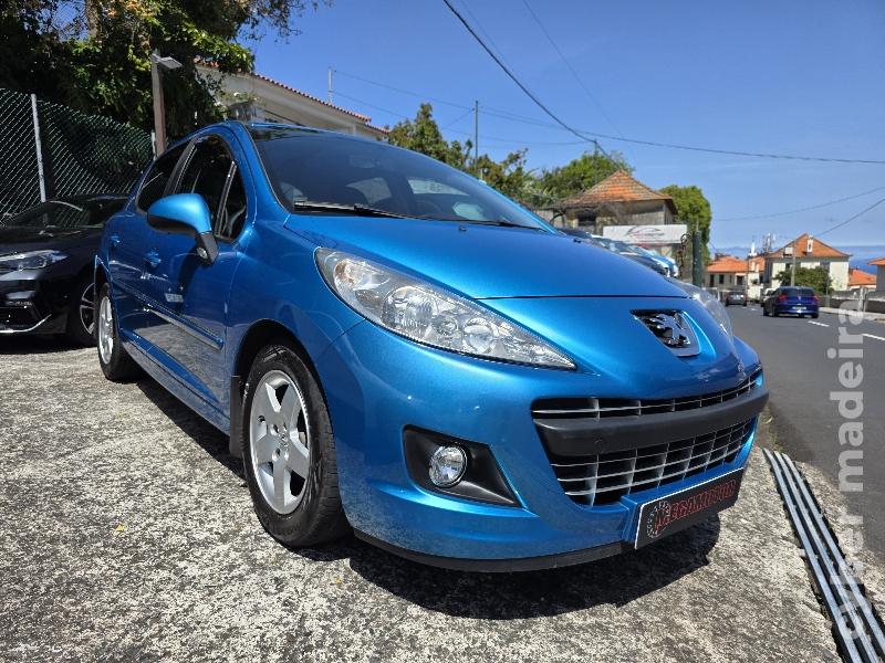 PEUGEOT 207 1.4 TRENDY 95cv Gasolina