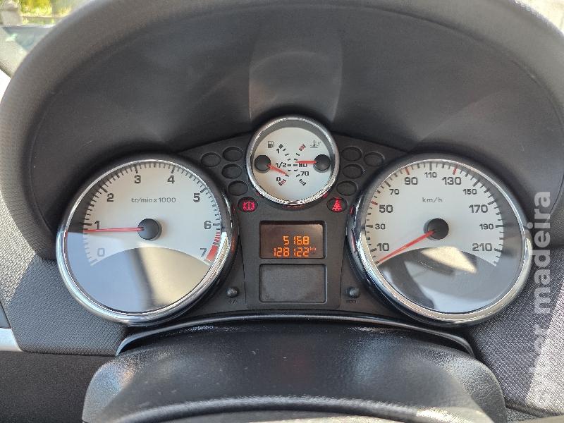 PEUGEOT 207 1.4 TRENDY 95cv Gasolina
