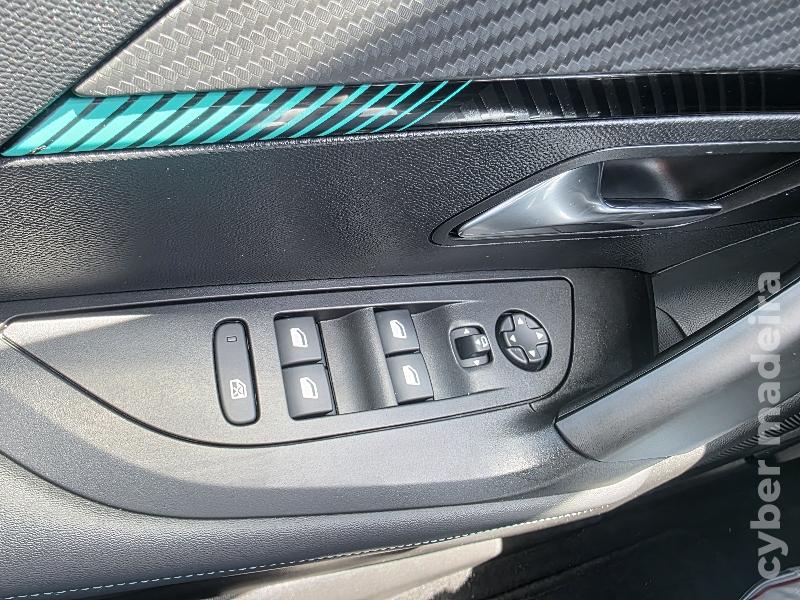 PEUGEOT 2008 1.2 PURETECH ALLURE 101cv Gasolina