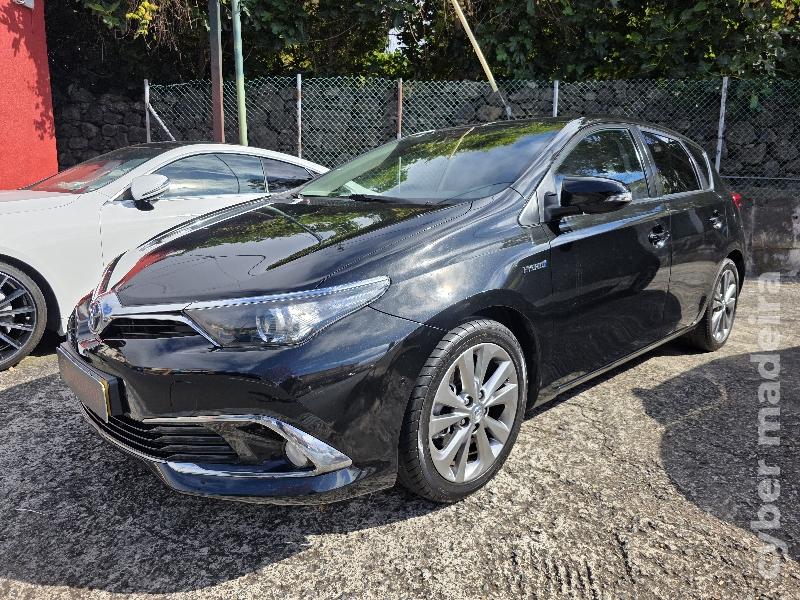 TOYOTA AURIS TOURING SPORT 1.8 HSD COMFORT HYBRID Híbrido